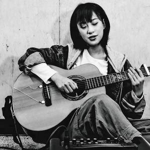 亚洲妓女毛耸耸撒尿
